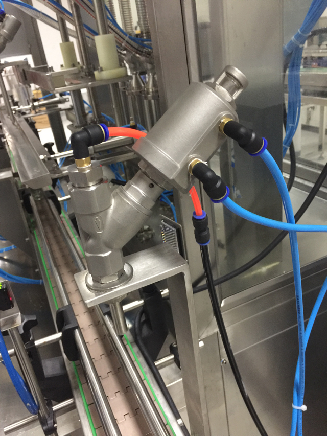 dujų nuplovimo sistema, skirta prijungimui pildant.jpg