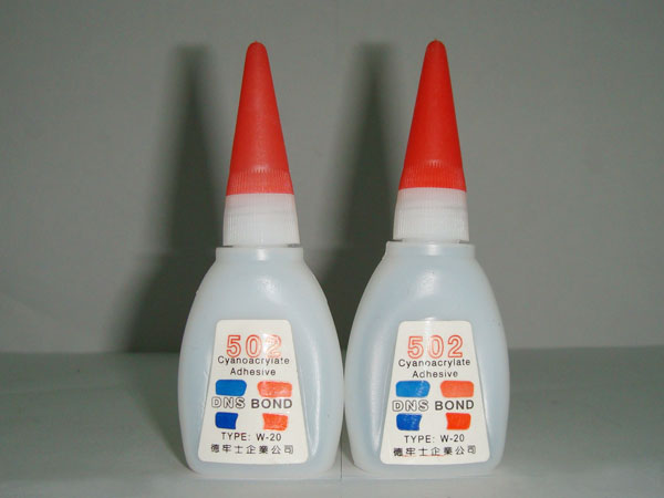 502 užpildas capper.jpg