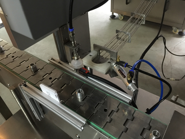 juostos susitraukia pakavimas.jpg