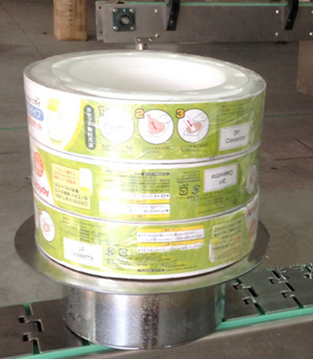 juostos rankovių ženklinimas susitraukiantis pakavimas.jpg