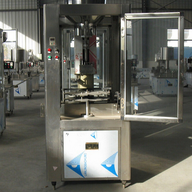 automatinės prijungimo mašinos.jpg