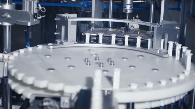 švirkšto užpildymo dangtelis.jpg