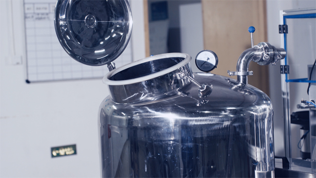 nerūdijančio plieno laikymo bakas geliui.jpg