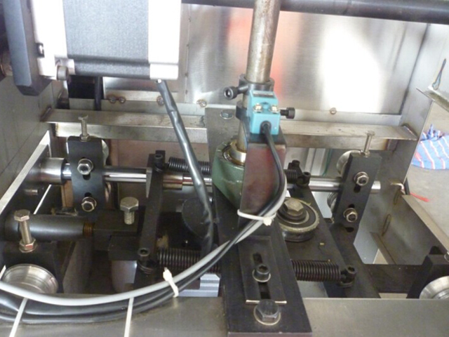 Nerūdijančio plieno karkasas pakavimo mašinoms.jpg