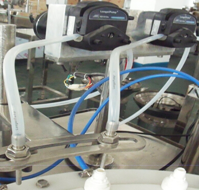 užpildymo purkštukai.jpg