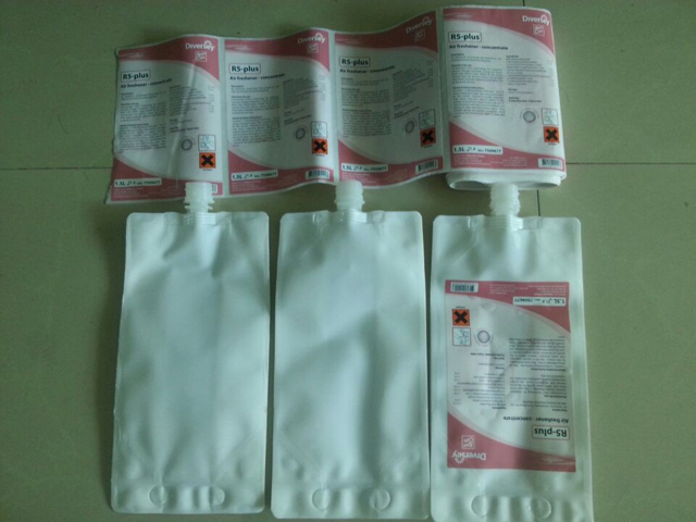 maišelių ženklinimo mašinos pusiau automatinės (4).jpg