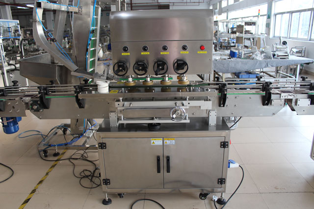 uždengimo mašina su pakėlimu (3).JPG