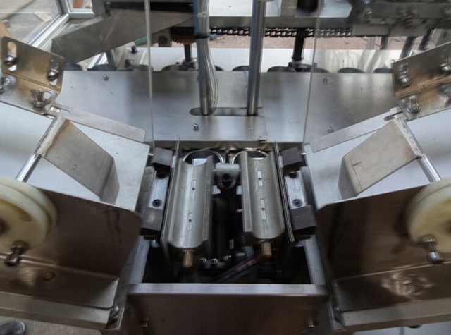 latakas vamzdžių laikikliams.jpg