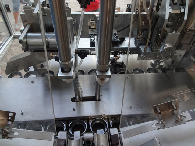 užpildymo purkštukai.jpg