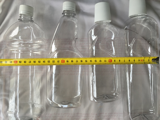 etiketės ir buteliai.jpg