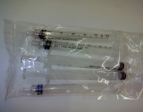syringes švirkšto užpildymas arčiau.jpg