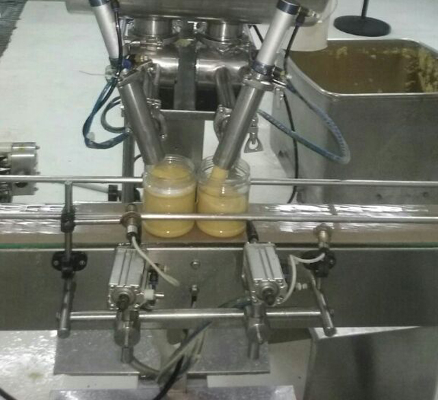 PO pildymo mašina.jpg