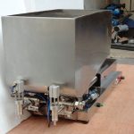 Pusiau automatinė pneumatinė grietinėlės uogienės pipirų padažo pildymo mašina