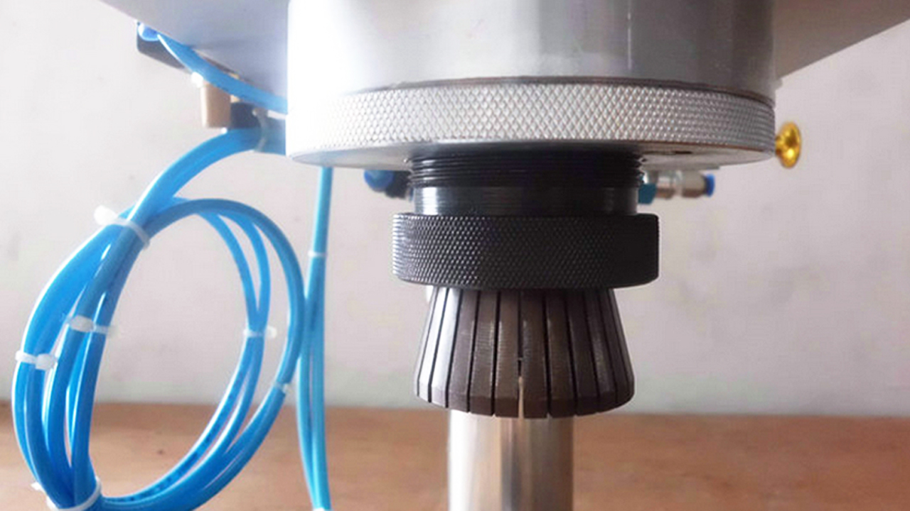 crimping head from pneumatic capping machines gofravimo galvutės.jpg