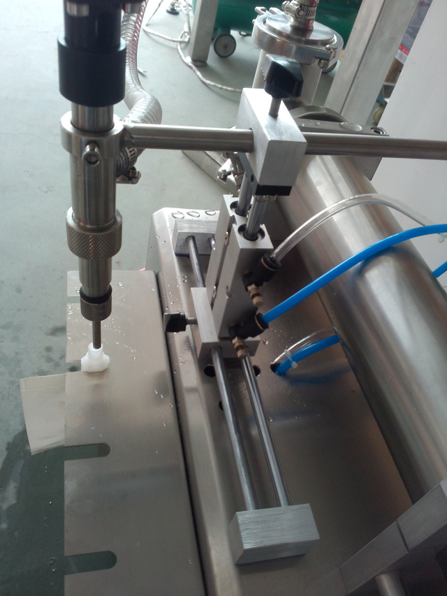 nerūdijantis plienas mašinoms.jpg