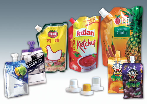 spout bags after filling vienos galvutės snapelio maišeliai, užpildyti bunkeriu .jpg