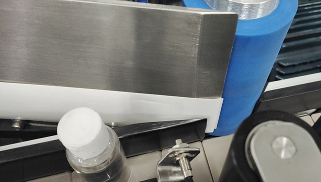 butelių ženklinimo procesas.jpg