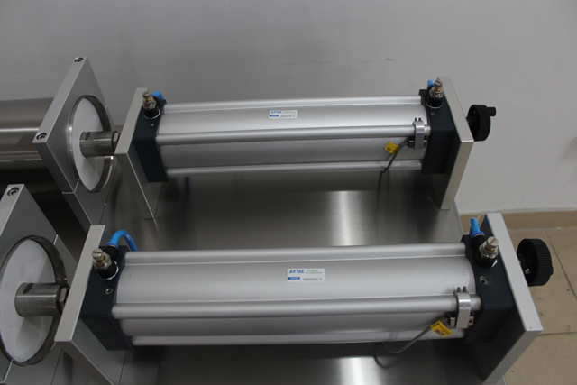 pneumatinės pildymo mašinos.jpg