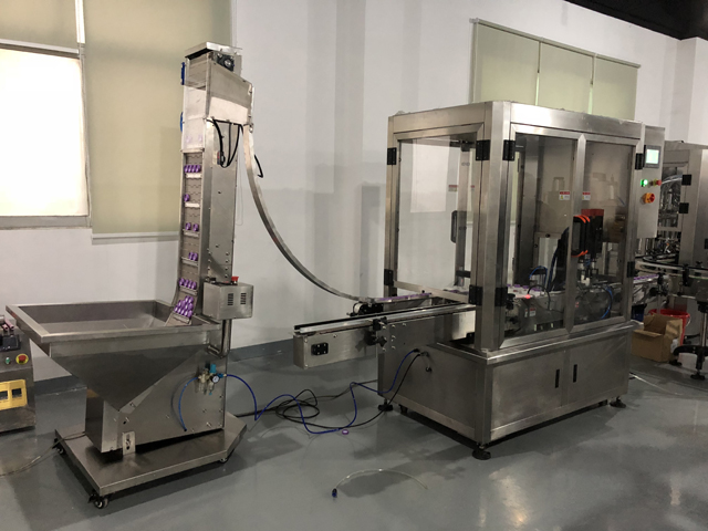 uždengimo mašinos kosmetikos mašinos.JPG